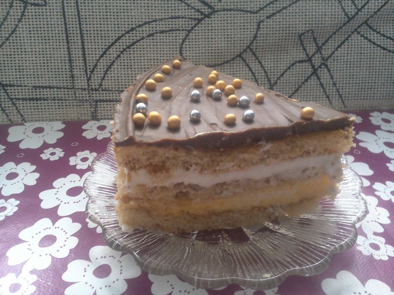Tort z różnymi masami Tort z różnymi masami