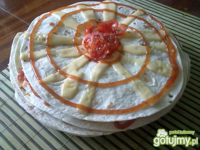 Tort z tortilli Marysi  Tort z tortilli Marysi