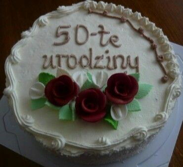 Tort ze śmietaną Tort ze śmietaną