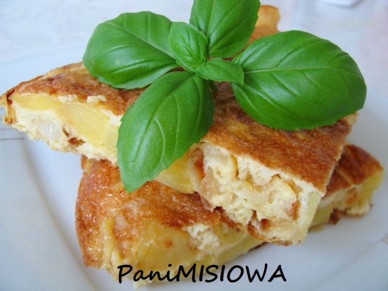 Tortilla de patatas, czyli hiszpański omlet Tortilla de patatas, czyli hiszpański omlet