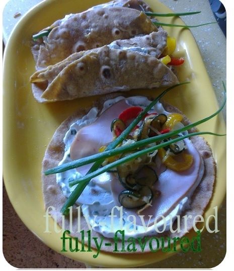 Tortilla z pomidorową nutą  Tortilla z pomidorową nutą
