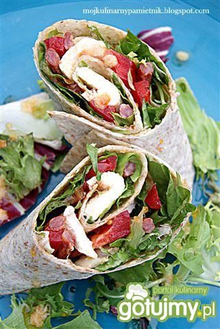 Tortilla z sałatą,szpinakiem i kabanosem Tortilla z sałatą,szpinakiem i kabanosem