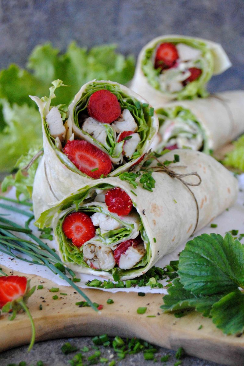 Tortilla z truskawkami Tortilla z truskawkami