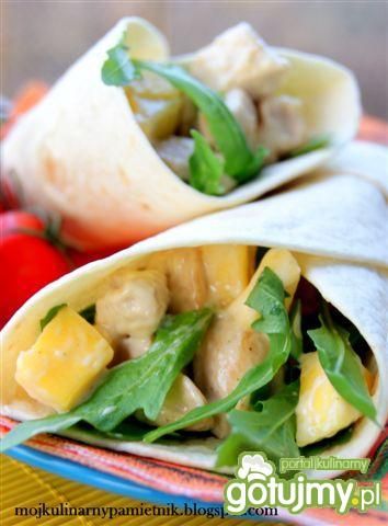 Tortille z kurczakiem i mango