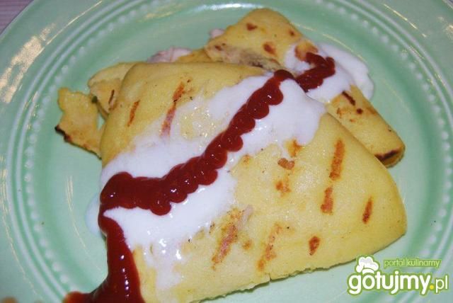 Tortillki  nadziewane kurczakiem i serem Tortillki  nadziewane kurczakiem i serem