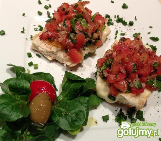Toskańska bruscetta rodem ze wsi Toskańska bruscetta rodem ze wsi