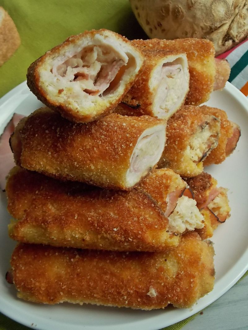 Tostowe krokiety z selerem i szynką 