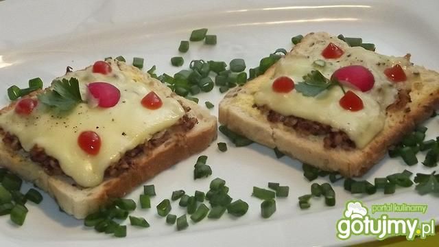 Tosty z kaszą gryczaną .