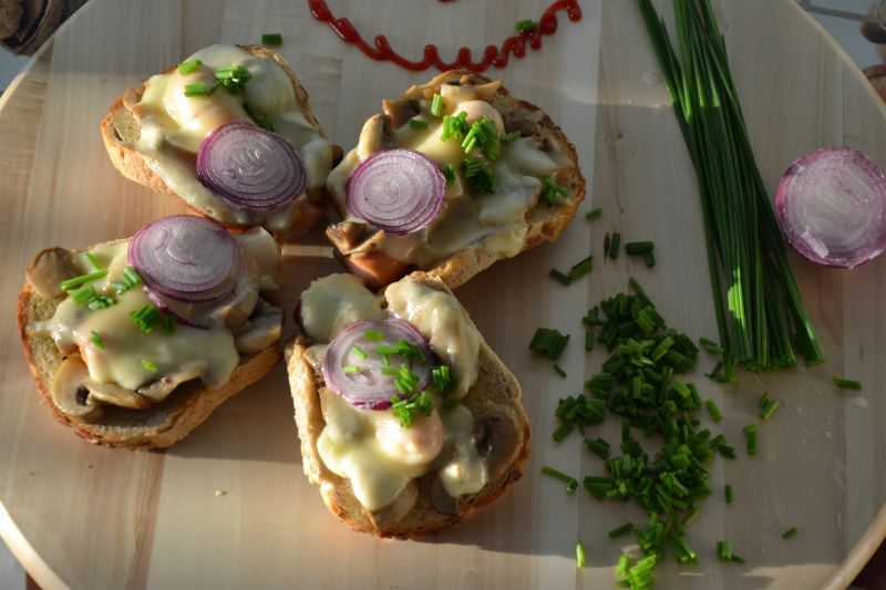 Tosty z niespodzianką smaków