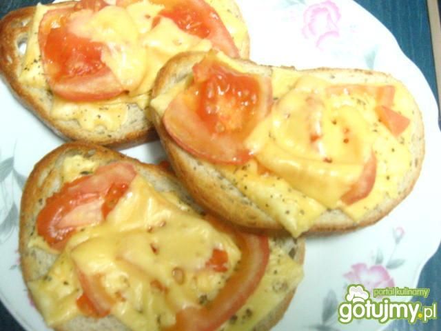 Tosty z serem żółtym  Tosty z serem żółtym