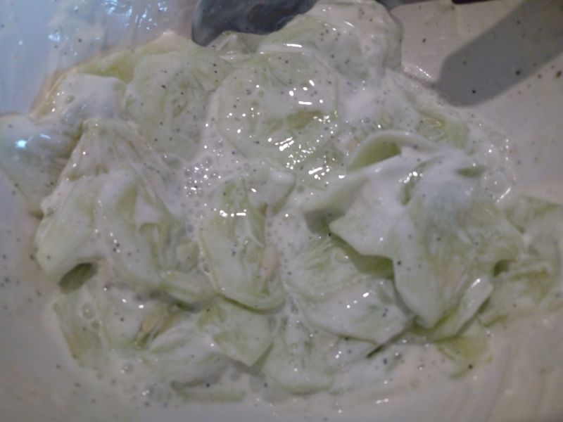 Tradycyjna mizeria do obiadu Tradycyjna mizeria do obiadu