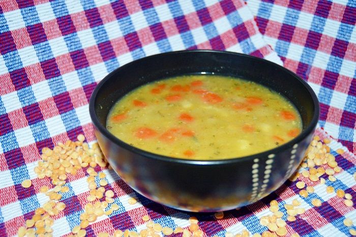 Tradycyjna zupa grochowa Tradycyjna zupa grochowa