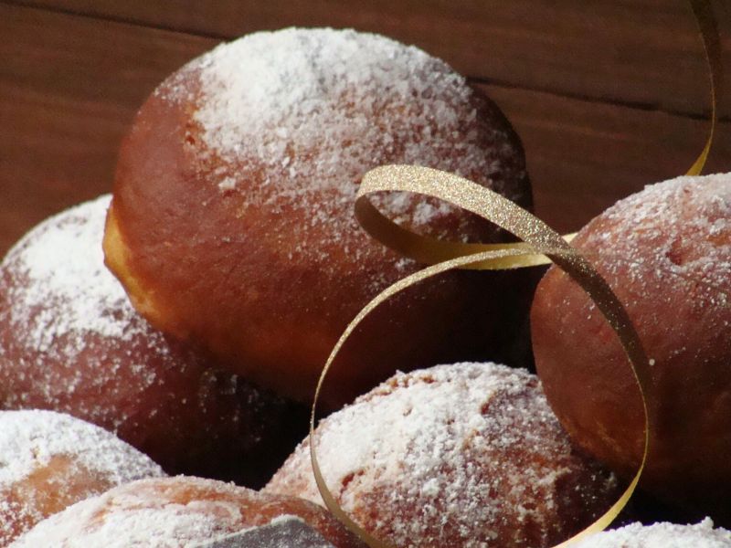 Tradycyjne pączki Tradycyjne pączki