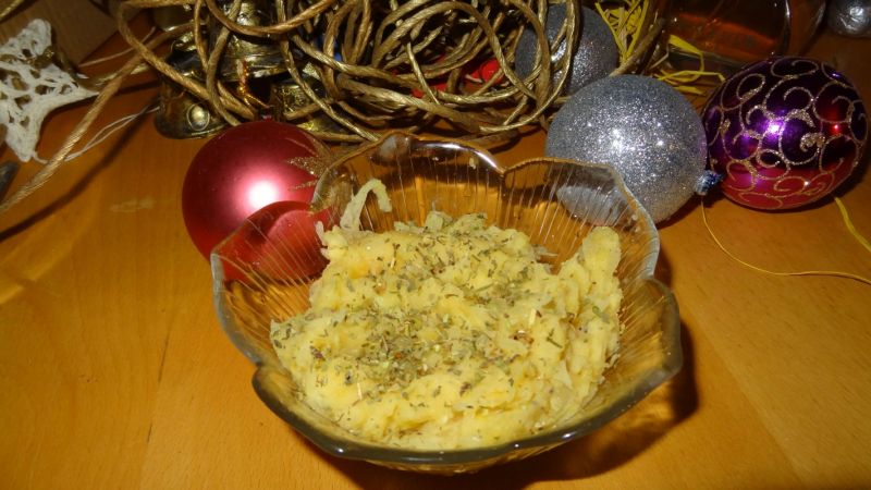 Tradycyjny groch z kapustą i grzybami Tradycyjny groch z kapustą i grzybami