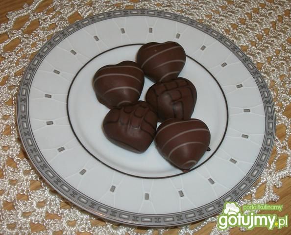Trufle czekoladowe z orzechami