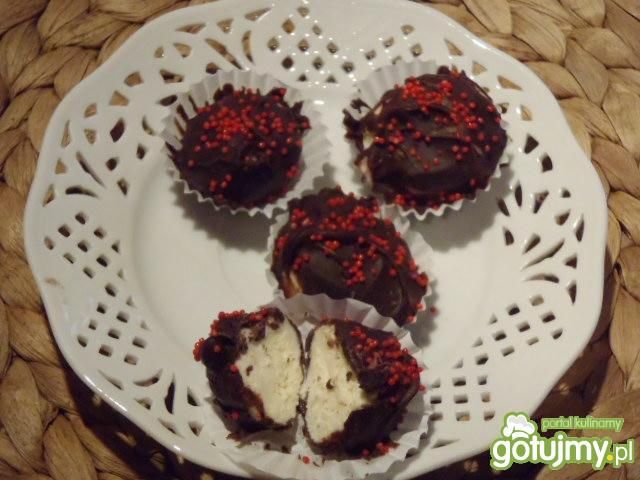 Trufle w gorzkiej czekoladzie