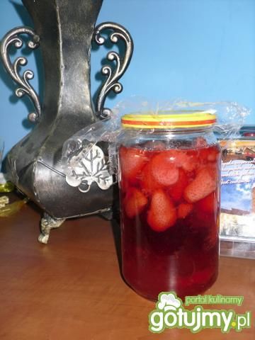Truskawki w syropie  Truskawki w syropie
