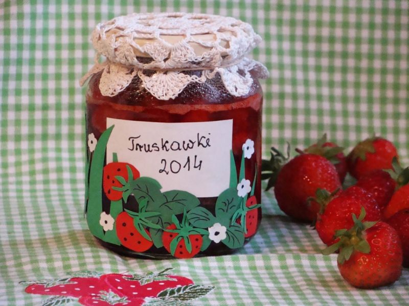 Truskawki z % więc dla dorosłych 