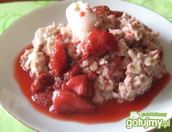 Truskawkowa owsianka