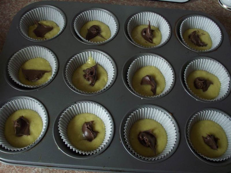 Truskawkowe muffiny z czekoladą
