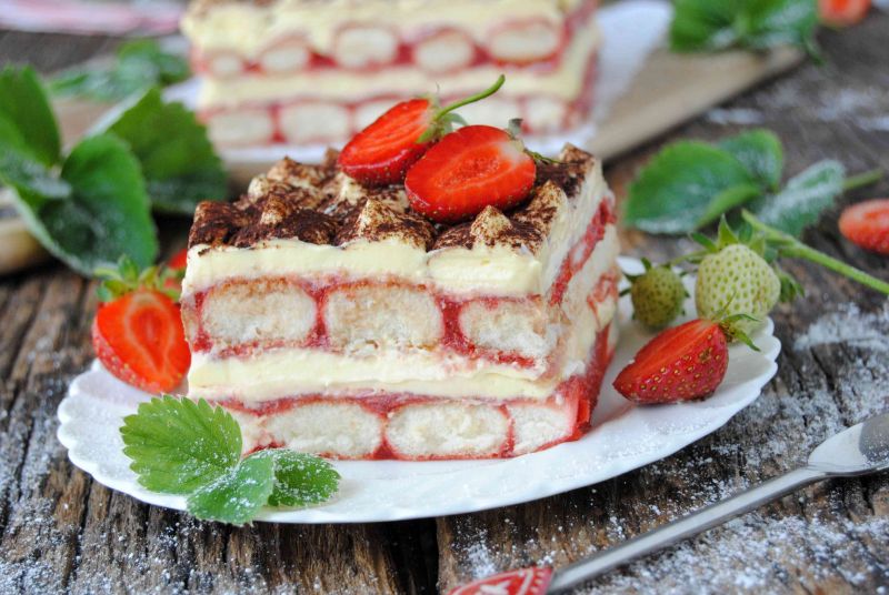 Truskawkowe tiramisu Truskawkowe tiramisu