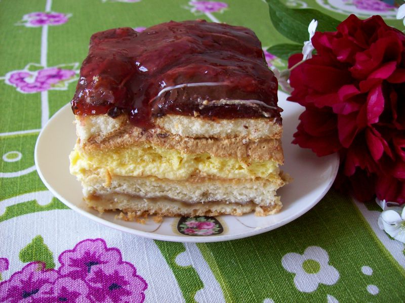 Truskawkowiec z kajmakiem