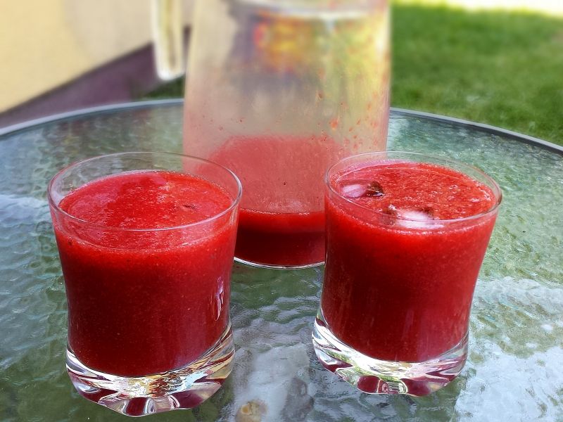 Truskawkowo czekoladowe orzeźwienie  Truskawkowo czekoladowe orzeźwienie