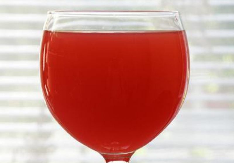 Truskawkowo-pomarańczowy lekki drink Truskawkowo-pomarańczowy lekki drink