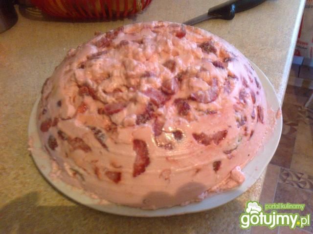 Truskawkowo śmietankowa kopka