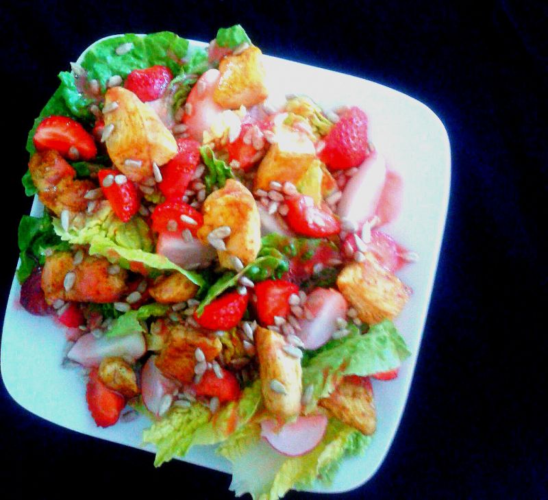 Truskawkowy miszmasz z kurczakiem Truskawkowy miszmasz z kurczakiem