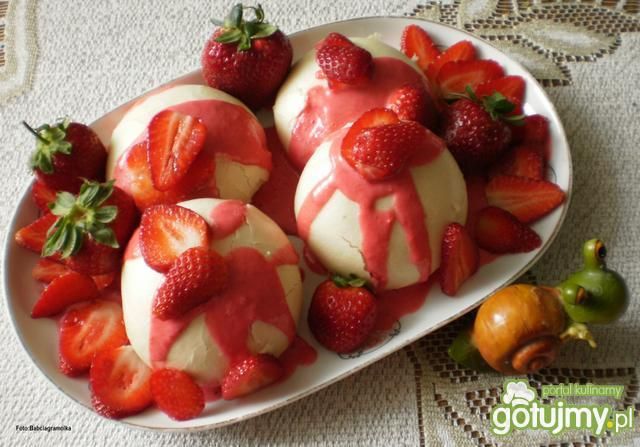 Truskawkowy sos na zimno :