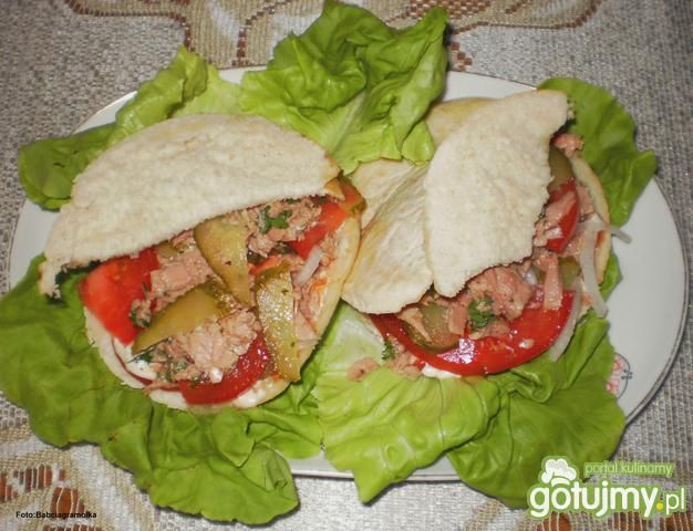 Tuńczyk który  udaje hamburgera : Tuńczyk który  udaje hamburgera :