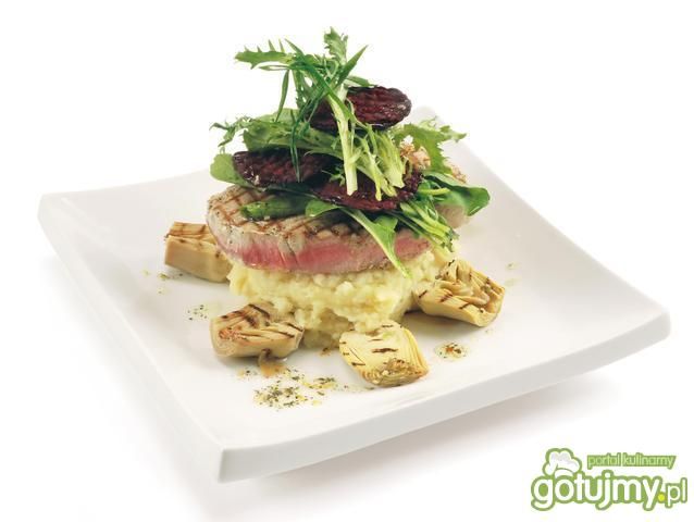 Tuńczyk na piure z karczochów Tuńczyk na piure z karczochów