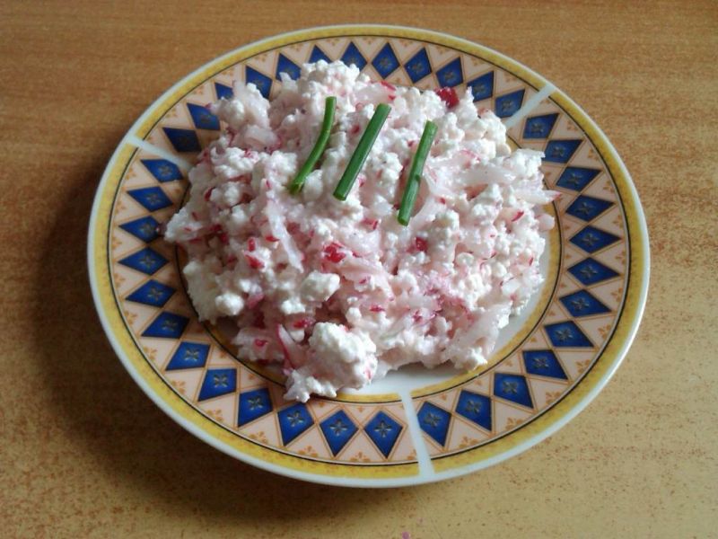 Twarożek chudy z rzodkiewką i kefirem  Twarożek chudy z rzodkiewką i kefirem