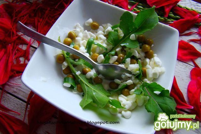 Twarożek z groszkiem i rukolą Twarożek z groszkiem i rukolą