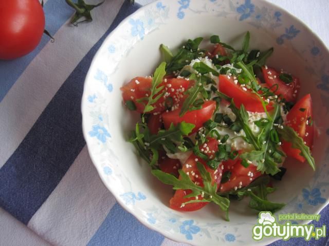 Twarożek z warzywami i poppingiem 