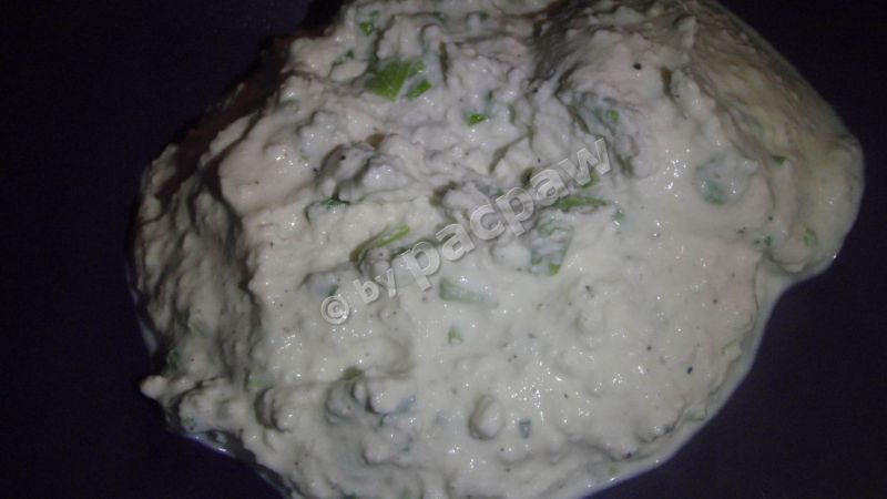 Twarożek ze szczypiorkiem na chleb