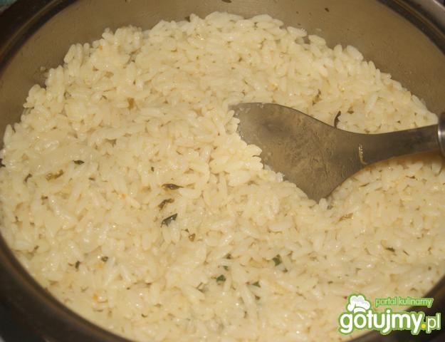 Tymiankowy ryż na bulionie