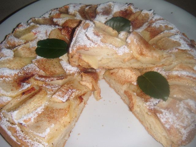 Ucierana tarta z jabłkami Ucierana tarta z jabłkami