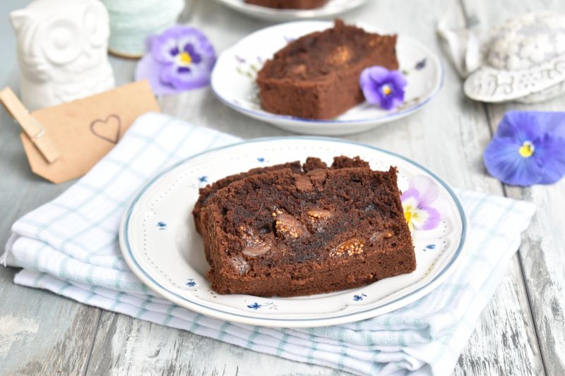 Ucierane ciasto z suszoną figą