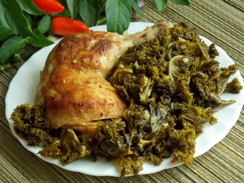 Udka duszone w jarmużu Udka duszone w jarmużu