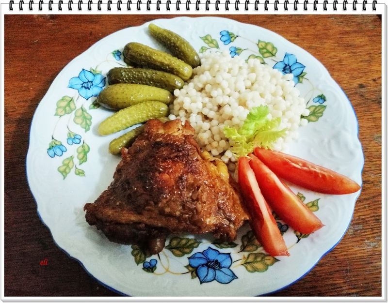 Udka kurczaka Eli z kuskusem perłowym Udka kurczaka Eli z kuskusem perłowym