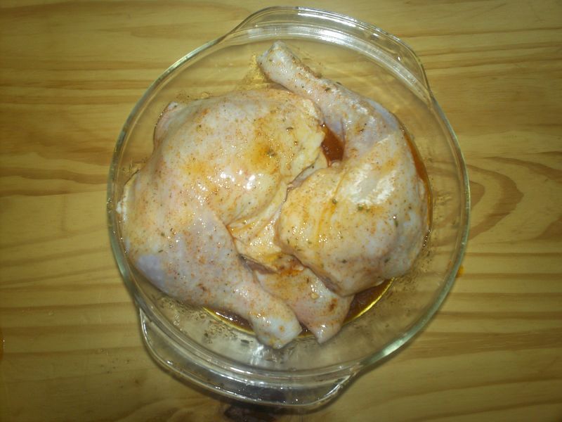 Udka kurczaka w marynacie pomarańczowej z jabłkami