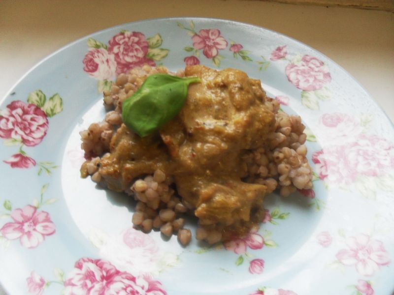 Udka kurczaka w sosie curry Udka kurczaka w sosie curry