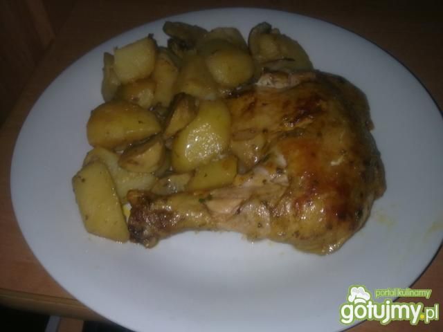 Udka kurczaka z pieczarkami i pomarańczą Udka kurczaka z pieczarkami i pomarańczą