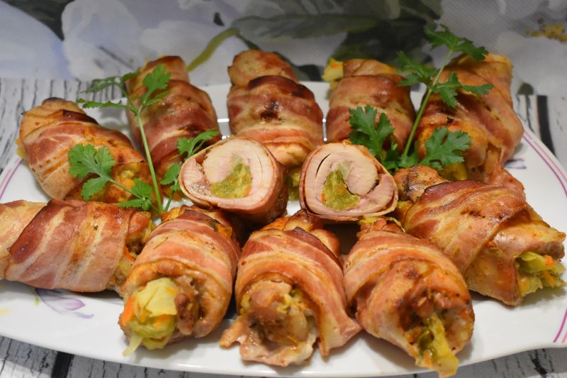 Udka pieczone z młodą kapustką Udka pieczone z młodą kapustką