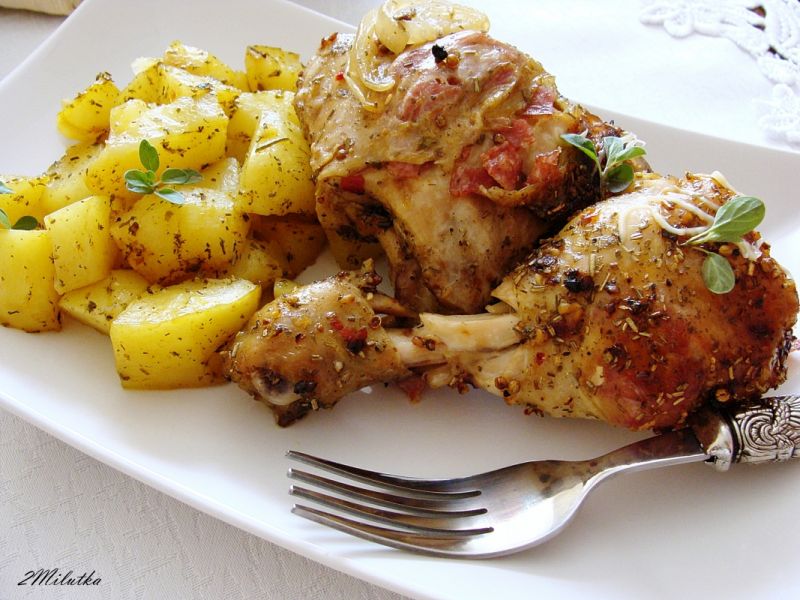 Udka pieczone z serem i salami