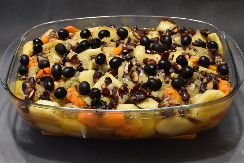 Udka  pieczone z ziemniakami Udka  pieczone z ziemniakami