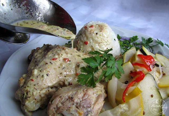 Udka w ziołowym sosie