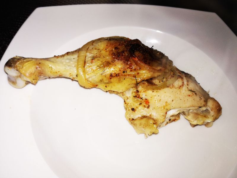 Udka z kurczaka w cebuli